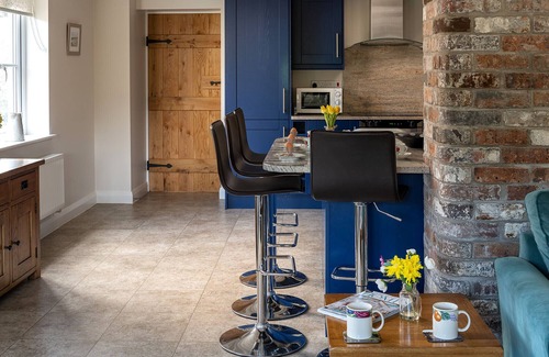 Llanrwst Cabaña | Ty r Efail - Tres Habitaciones Casa Rural, Capacidad 8