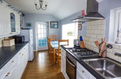Trearddur Bay Apartamento | Ty'r Enfys Bach - Upper