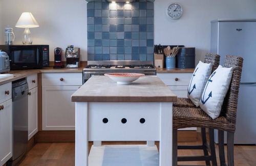 Crynant Apartamento | Ty Seren - 2 Bedroom Apt - Bayview Oxwich