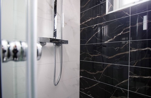 Penylan Apartamento | Tŷ Suites 7 - NEW Aparthotel in Cardiff