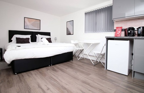 Penylan Apartamento | Tŷ Suites 7 - NEW Aparthotel in Cardiff