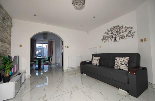 Stonnall Apartamento | Tyburn Home, Birmingham with FREE Parking