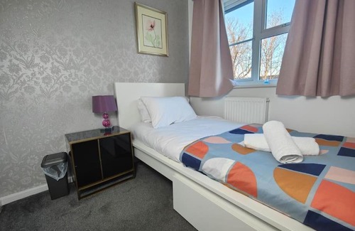 Stonnall Apartamento | Tyburn Home, Birmingham with FREE Parking