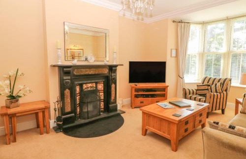 Talybont Casa | Tyddyn Goronwy