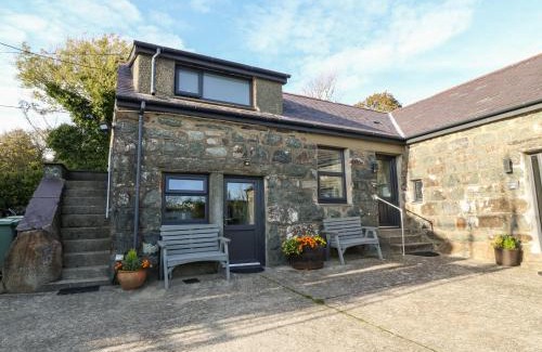 Llanystumdwy Casa | Tyddyn Sianel - Onnen