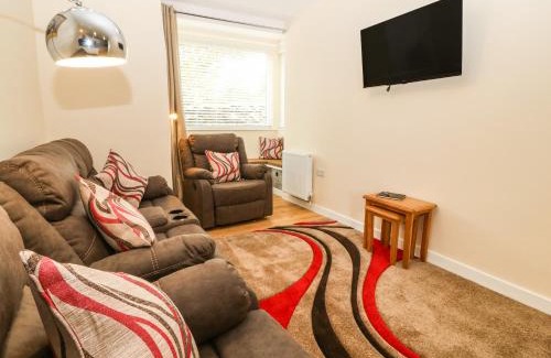 Llanystumdwy Casa | Tyddyn Sianel - Onnen