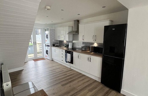 Merthyr Tydfil Casa | Tydfil Retreat - 3 Bedroom Cozy House
