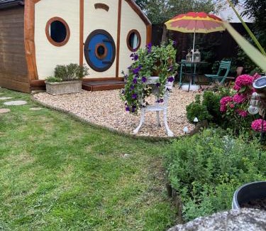Praze-An-Beeble Otro | Tyluna Cornish Glamping Cabin