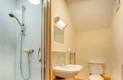 Dolgellau Casa | Una casa aislada que disfruta del ambiente tranquilo que rodea Cadair Idris. Bien amueblado, este