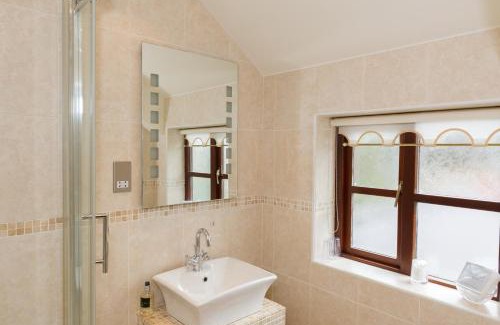 Brynrefail Casa | Tyn Rhos Country House