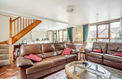 Port Talbot Cabaña | Tyncellar Farm Holiday Cottages