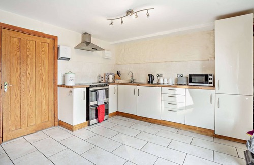 Port Talbot Cabaña | Tyncellar Farm Holiday Cottages