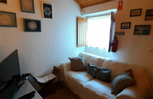 Sao Teotonio Casa | Typical Aletejana house - 5min beach
