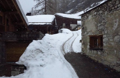 Les Brevieres Chalet De Esquí | chalet de lujo con una hermosa vista y el encanto de la madera y la piedra