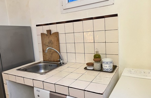 Porto-Vecchio Apartamento | Typical Corsican Village House Hiking Trails