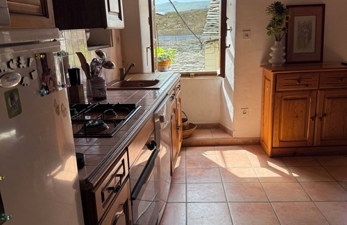 Cagnano Casa | Typical Corsican village house. In the heart of the village. 5 min from the beach