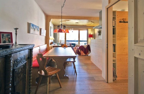 Champfer Apartamento | Casa típica Engadina en un cómodo apartamento con piscina