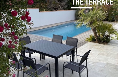 La Bree-les-Bains Villa | ☀️ Typical Oléron villa with heated pool, 5 minutes from the beach! 🌊