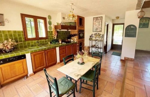 Saint-Paul-en-Foret Casa | Typical Provençal country house