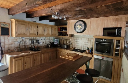 Montaigu-de-Quercy Casa | Típica casa quercy en un nivel con piscina climatizada