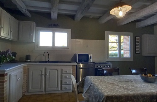 Quercy Caussadais Otro | Typical Quercy Farmhouse