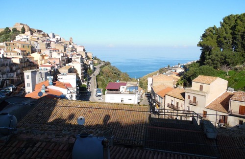 Caronia Casa | casa típica siciliana en un pueblo tranquilo muy cerca de Cefalu