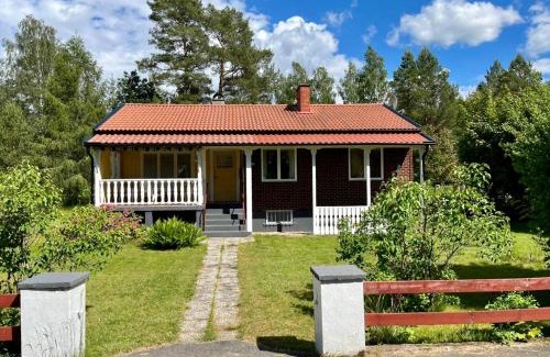 Hultsfred Municipality Casa | typical Swedish cosy holiday house in Målilla, Småland