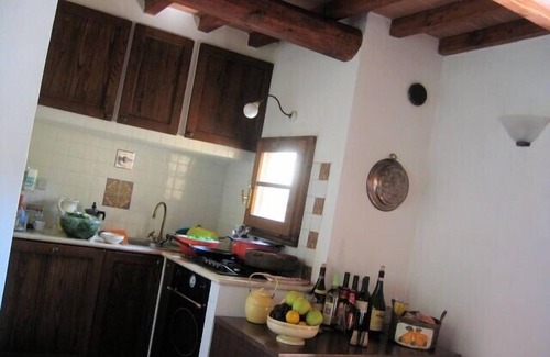 Saturnana Casa | Casa típica de la Toscana en las colinas, en un pequeño pueblo medieval