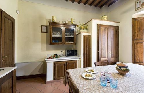 Cortona Villa | La antigua villa Leopoldina en el corazón de la Valdichiana, Cortona, se encuentra a pocos kilómetros de distancia. 16 camas, más