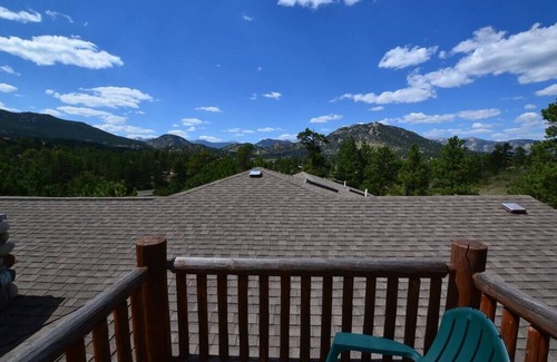 Carriage Hills Casa | Tyrolean - 4 bedroom home with Hot Tub