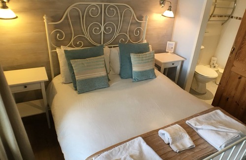 Grangetown Casa | Tyrosa Rooms