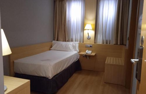 Romareda Hotel | U Hotel Villa-Gomá