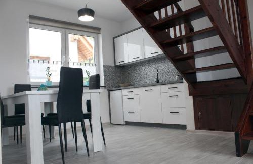 Zarnowska Casa | U Przyjaciół