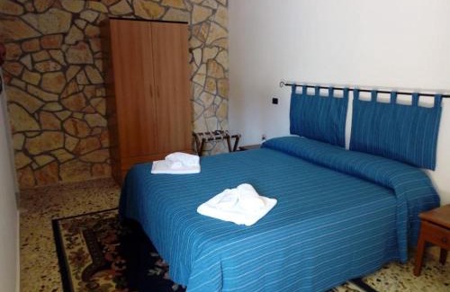 Buseto Palizzolo Cama Y Desayuno | U Puzzo Ranne