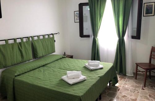 Buseto Palizzolo Cama Y Desayuno | U Puzzo Ranne