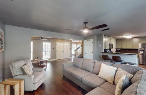 Gulf Park Estates Casa | U.S.S. Magnolia