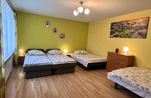 Piwniczna-Zdroj Casa | ,u Uli' kwatery i domek