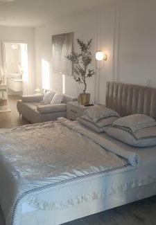 Loukov Apartamento | U zlatého křížku