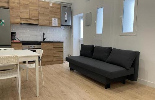Almendrales Apartamento | U1 Ap Nuevo, bien comunicado Madrid centro