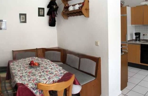 Wernborn Apartamento | "U1 = Gudrun", para 1-3 personas - Casa U, para 1-15 personas, a 25 km de FFM-Nord