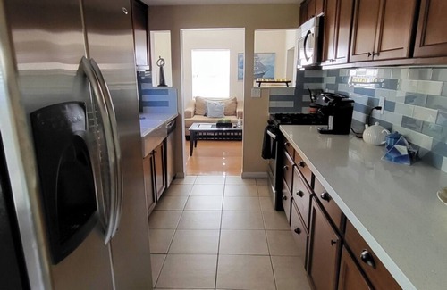 Garfield Apartamento | Lindo condominio cerca del centro de convenciones. A pie del campo Chase, restaurantes A. S.U.