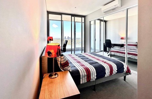 Wentworth Point Apartamento | U2410 · Spacious and Stylish 2-Bedroom Apartment with view
