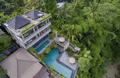 Kedewatan Villa | Ubud Paras Villa