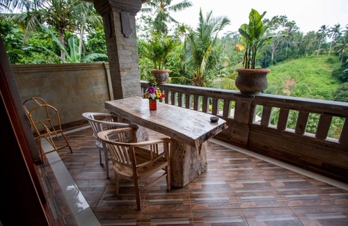 Kedewatan Villa | Ubud Paras Villa