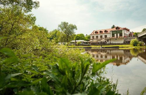 Chocerady Hotel | Ubytování Ostende - penzion
