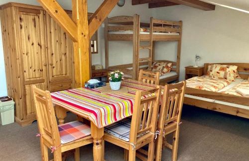 Roztoky u Jilemnice Apartamento | Ubytování v podkroví