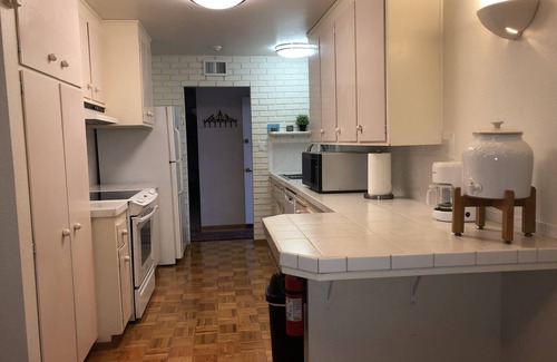 Davis Casa | UC Davis JUMBO 4bd / 3ba casa w / W / D