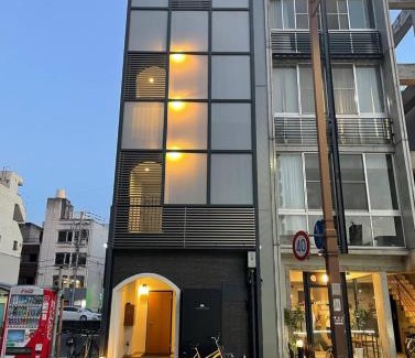 Uchi Machi Apartamento | uchimachi301 しげの里リノベーション94平方メートルJR高松駅14分ことでん片原町駅3分メゾネットペントハウス