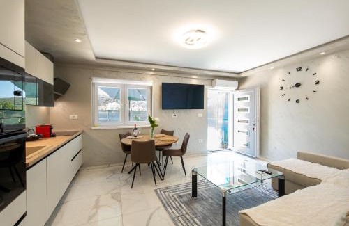 Secovlje Apartamento | Udobje ob poti Parenzane - Via Parenzana Trailside Comfort