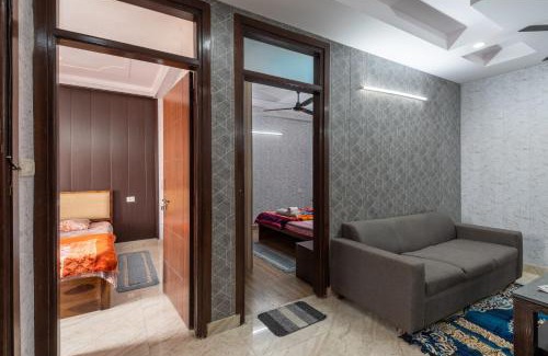 South West Apartamento | UGF Cozy Flats Bnb 2 BHK Flat,Near Airport Delhi